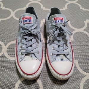 Light blue floral, leaf print converse